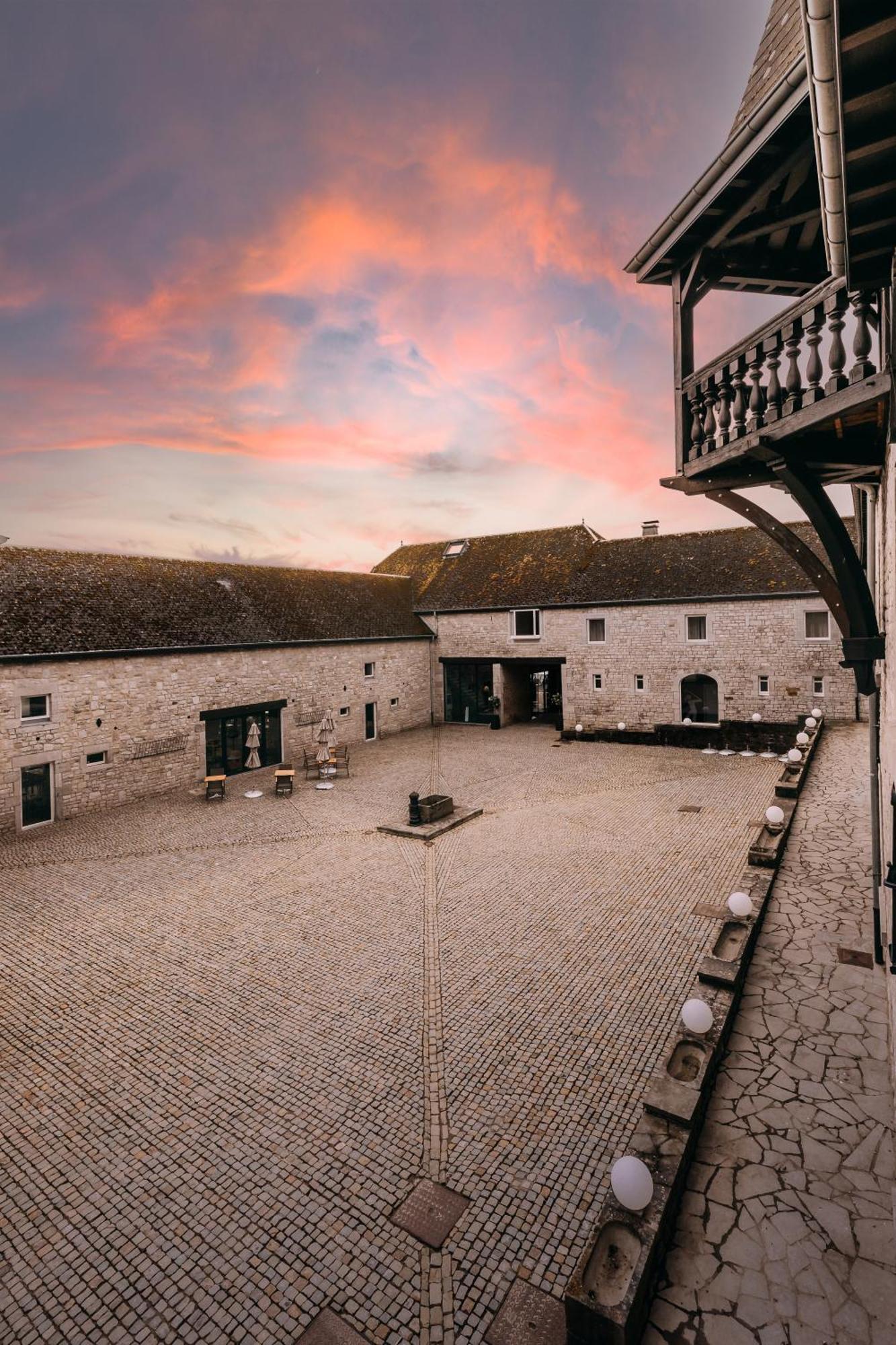 Hotel & Restaurant Five Nations Durbuy Εξωτερικό φωτογραφία